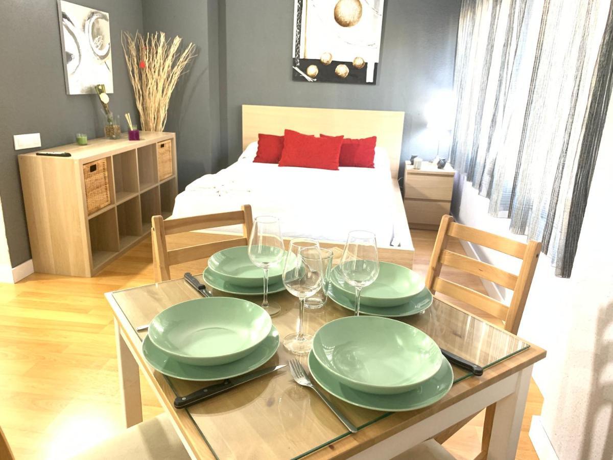 Resitur Luxury Apartment 113 セビリア エクステリア 写真